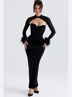 House of CB Thalia
Black Velvet Corset Maxi Dress